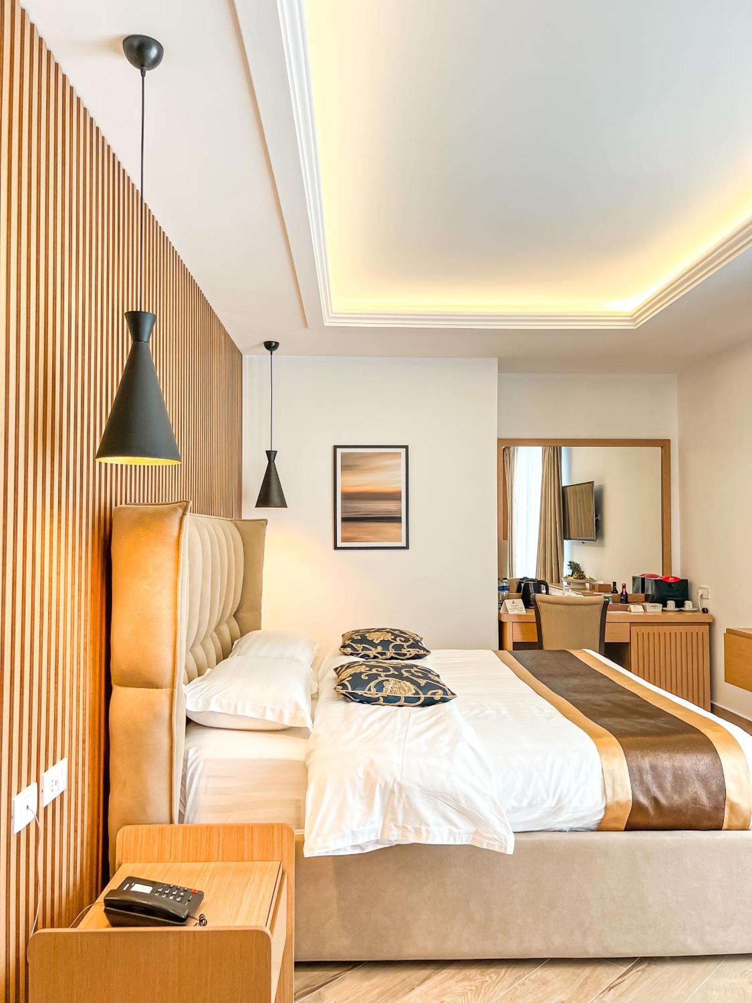 Fafa Aqua Blue Hotel Golem  Ngoại thất bức ảnh